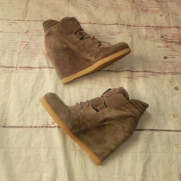 Stuart Weitzman Kidstuff Wedges Size 10 - Picture 1 of 7
